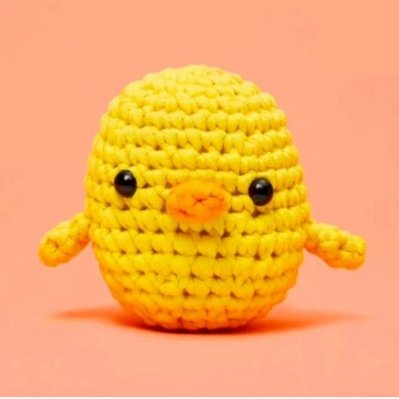 The Woobles Beginners Crochet Kit with Easy Peasy Yarn as Seen on Shark Tank - Picture 4 of 6